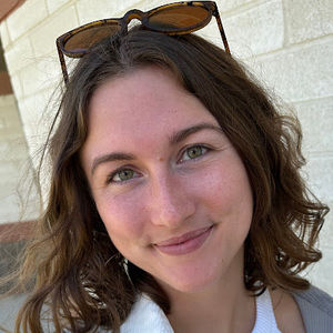 Meet your Posher, Mikella